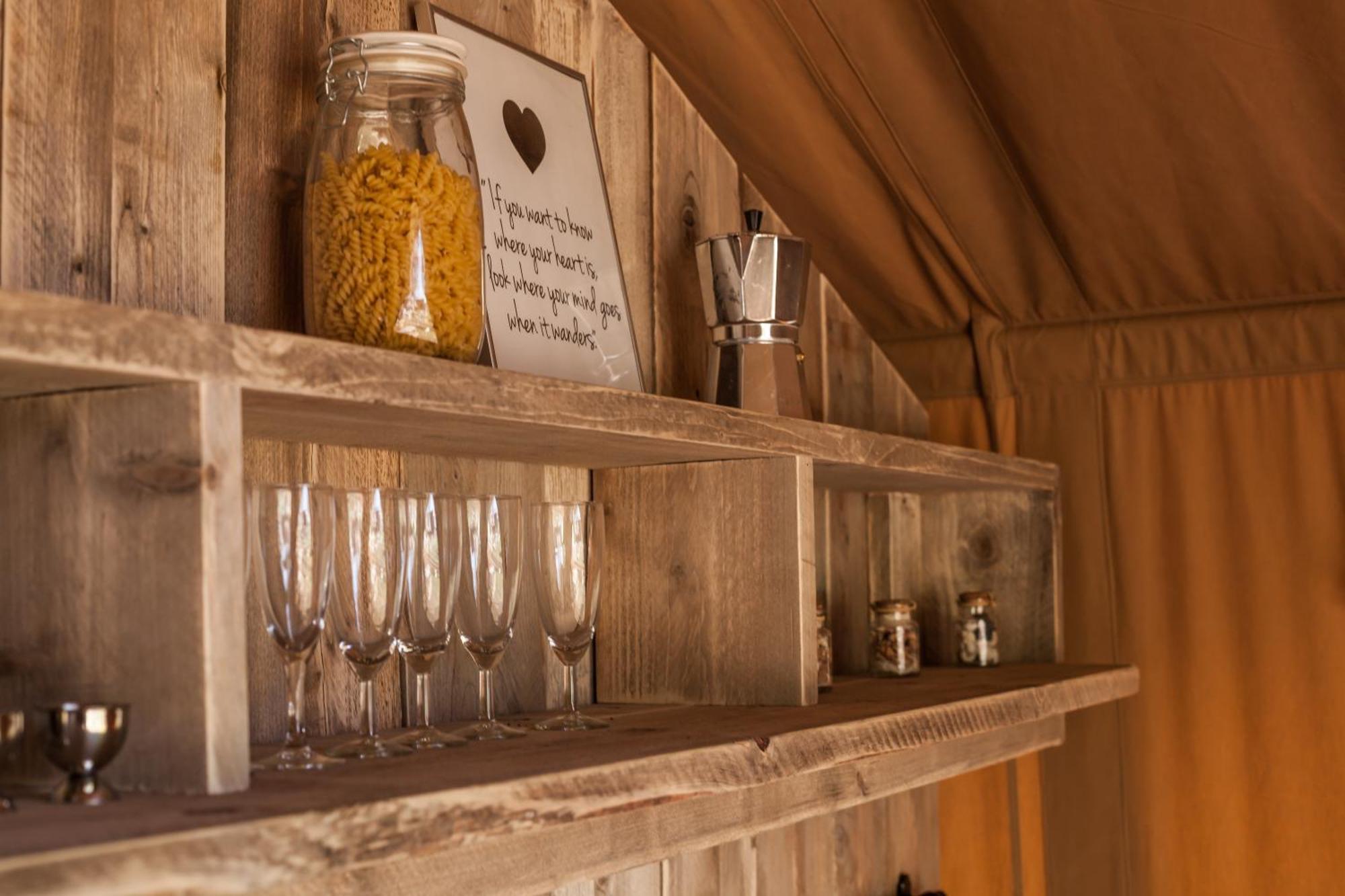 Camping Rcn La Ferme Du Latois Coex Ngoại thất bức ảnh