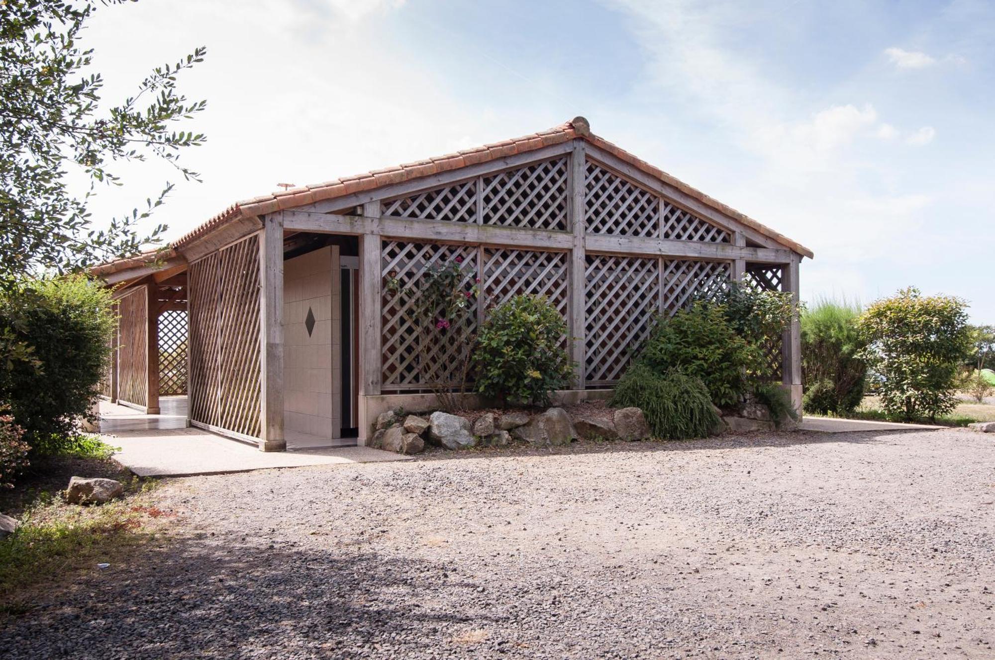 Camping Rcn La Ferme Du Latois Coex Ngoại thất bức ảnh