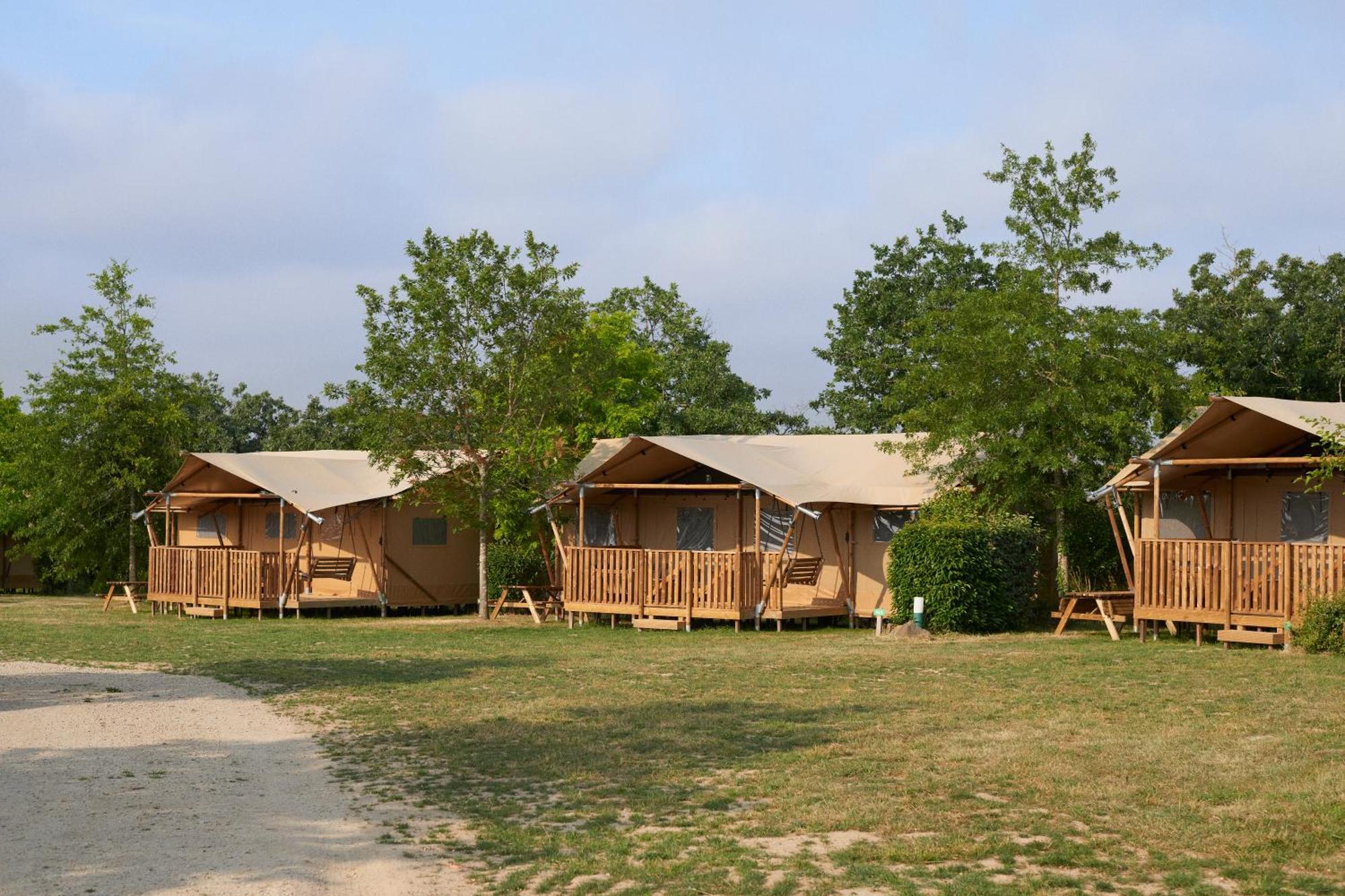 Camping Rcn La Ferme Du Latois Coex Phòng bức ảnh