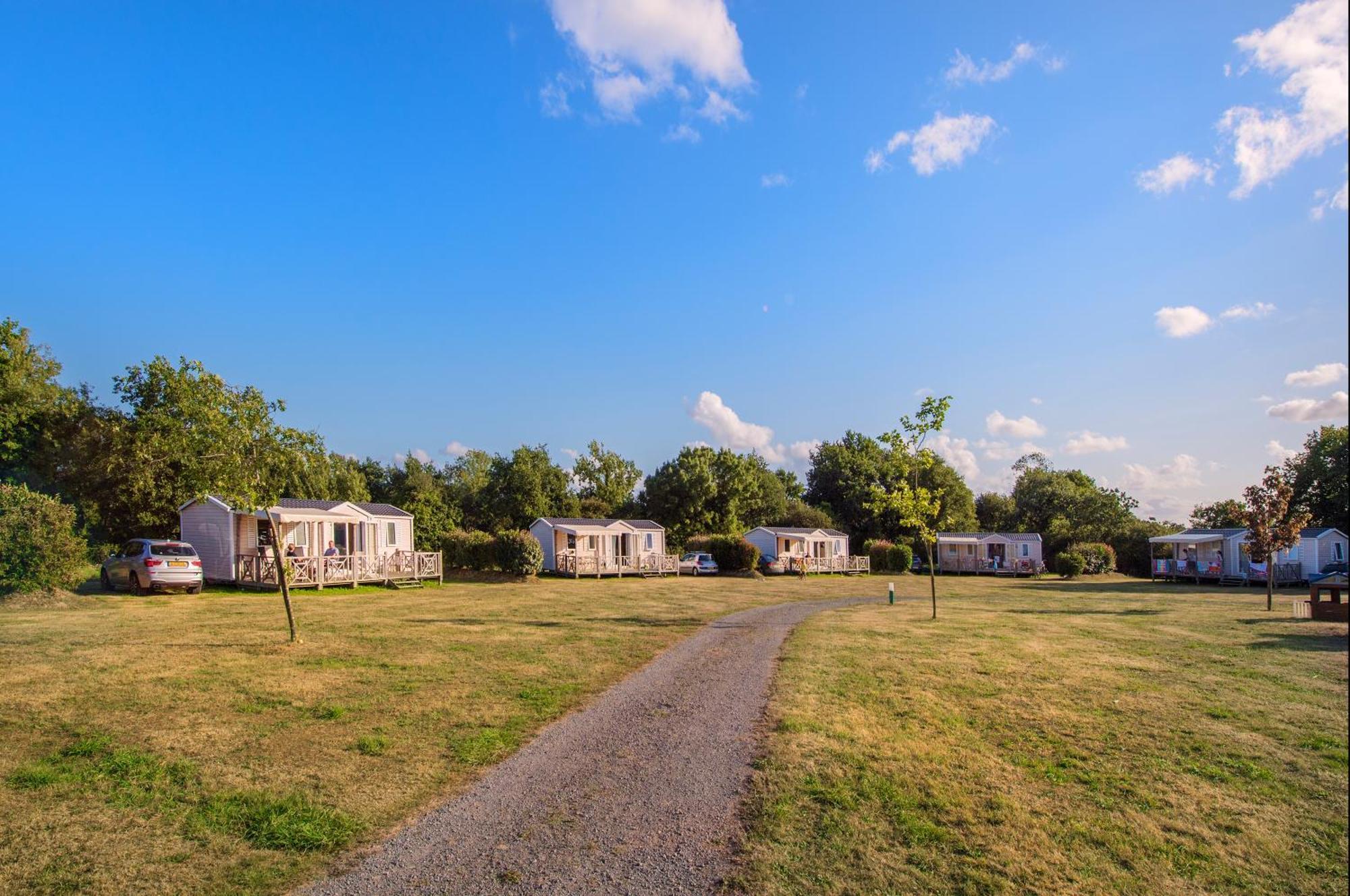 Camping Rcn La Ferme Du Latois Coex Ngoại thất bức ảnh